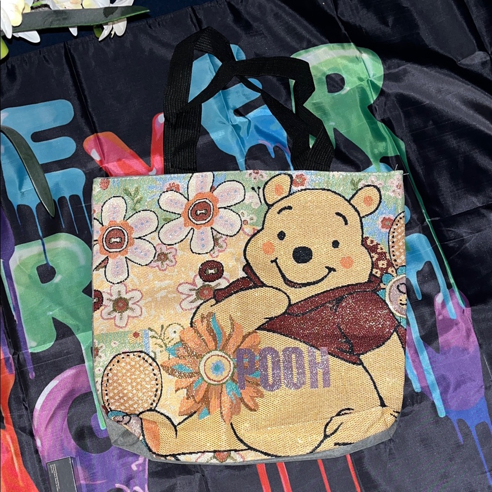 NWOT Winnie the Pooh Floral Tote Bag